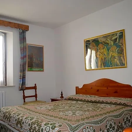 Dulcamara Nocleg ze śniadaniem 3*