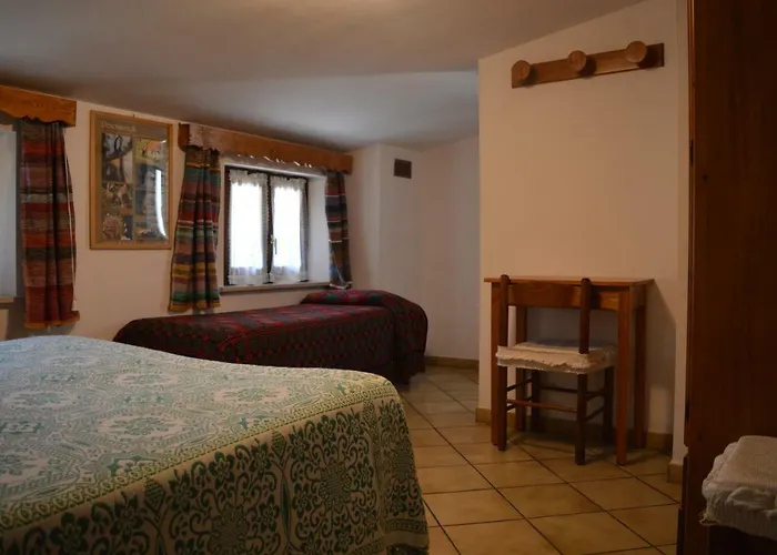 Oda ve Kahvaltı Dulcamara