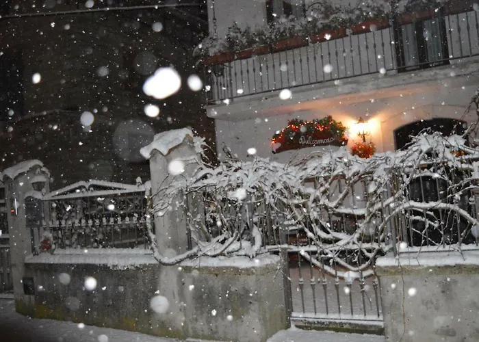 Dulcamara Oda ve Kahvaltı 3*